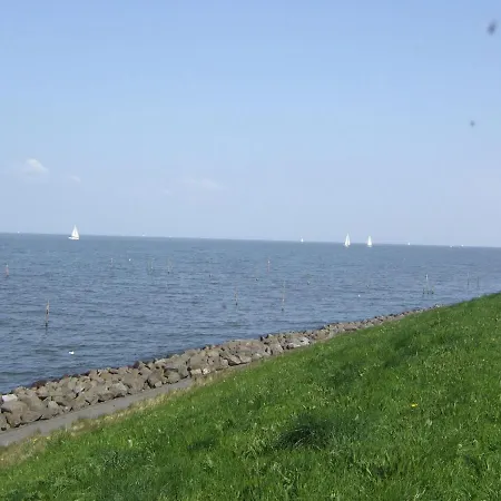 House With Dishwasher, 19 Km From Hoorn * Andijk