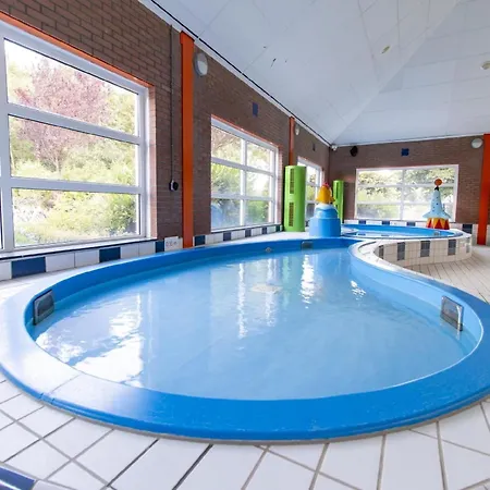 House With Dishwasher, 19 Km From Hoorn Holiday home Andijk