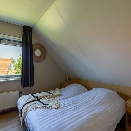 House With Dishwasher, 19 Km From Hoorn *